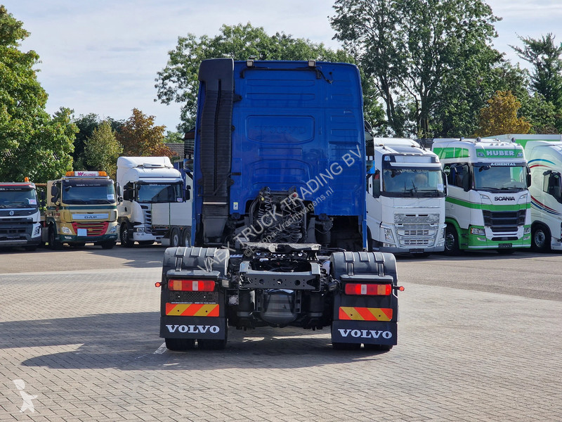 Tractor Volvo 13500 Globetrotter 4x2 -...