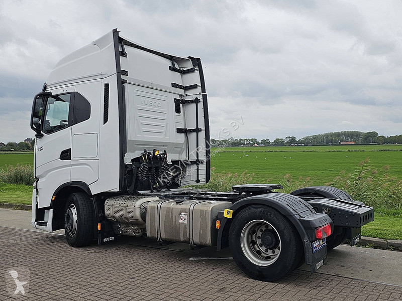 Tractor Iveco AS440S49 dubble Tank