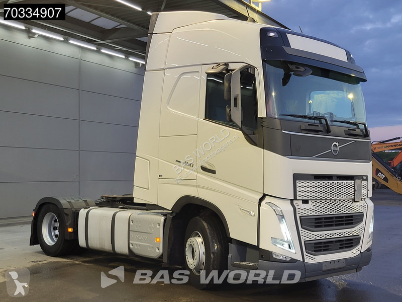 Nyergesvontató Volvo FH 460 4X2 Globe APK...