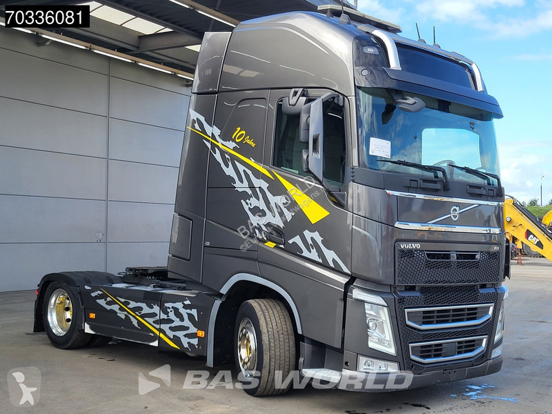 Nyergesvontató Volvo 500 4X2 XL Mega Retarder...