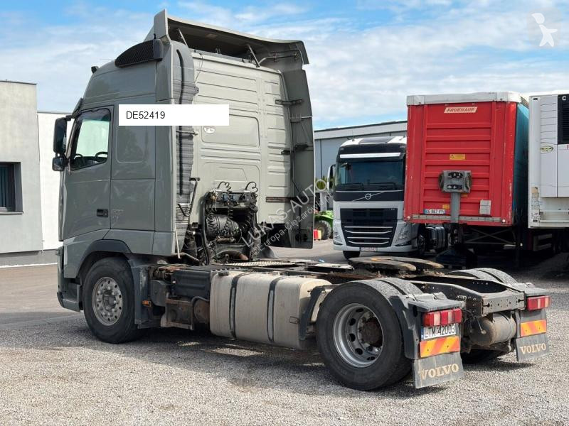 Cap tractor Volvo FH 500