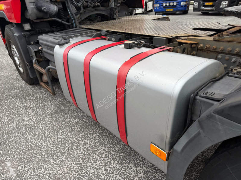 Cap tractor Volvo 420 Globe Euro 5