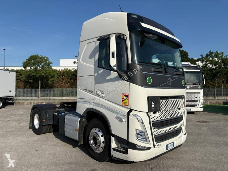 Cap tractor Volvo 460