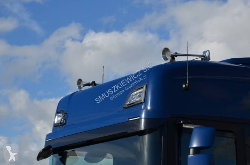 Ciągnik siodłowy Scania 460