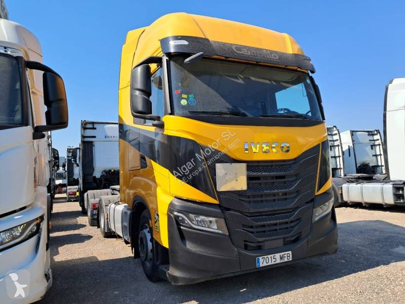 Tractor Iveco 530