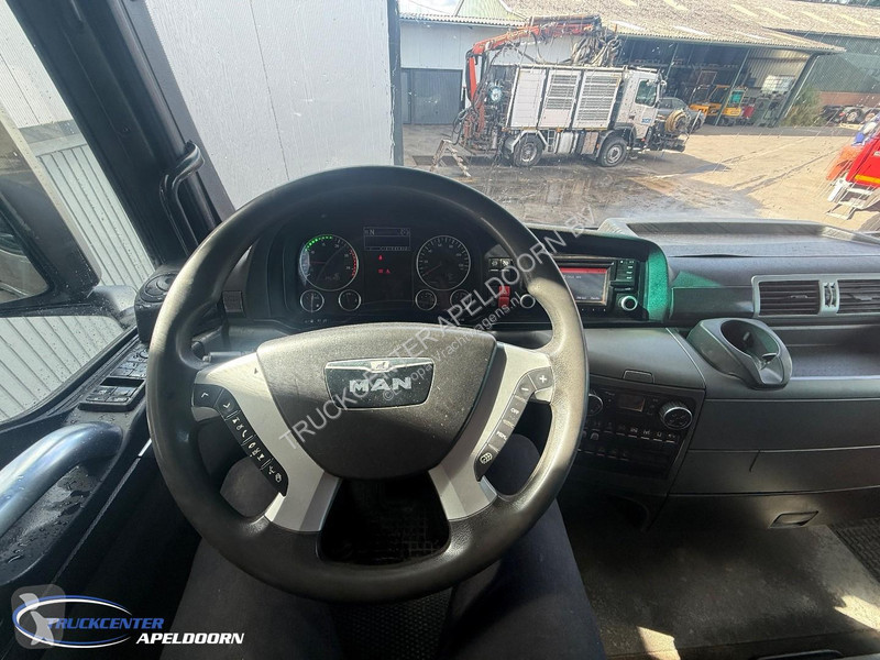 Tractor MAN 33.560 81 Tons, 6x4 Hub Reduction,...