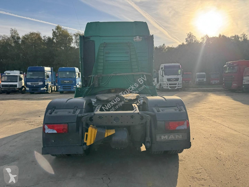 Cap tractor MAN 18.430