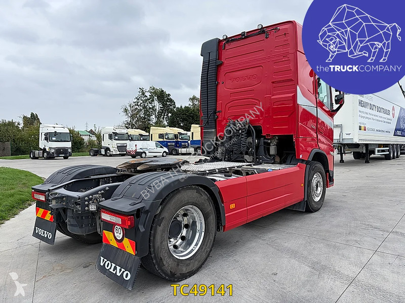 Тягач Volvo 500