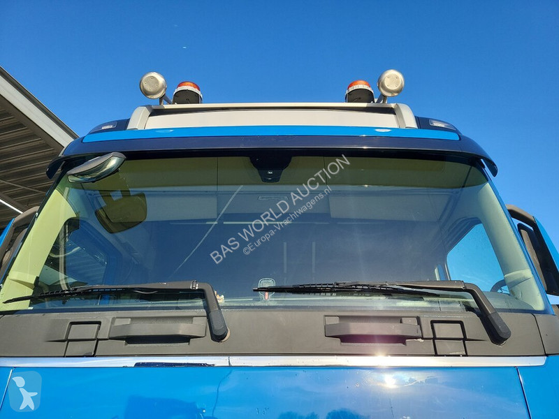 Ciągnik siodłowy Volvo 500