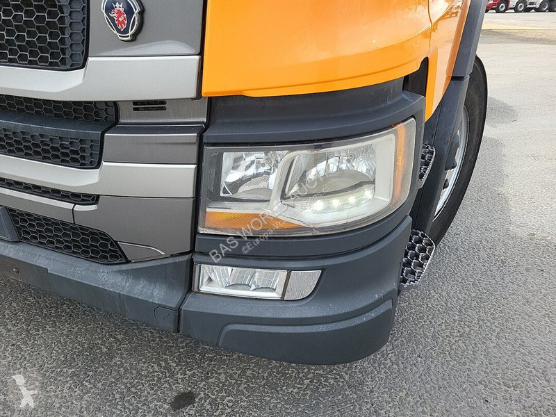 Ciągnik siodłowy Scania 450