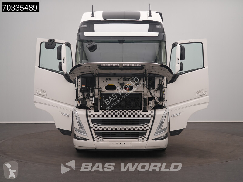 Тягач Volvo 500 4X2 XL 2x Tanks I-ParkCool ACC