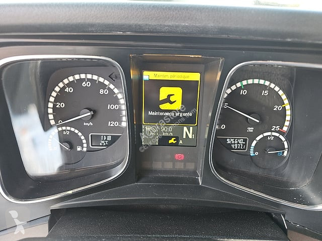 Тягач Mercedes ACTROS