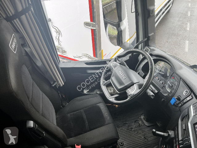 Тягач Iveco AS440S53T/P