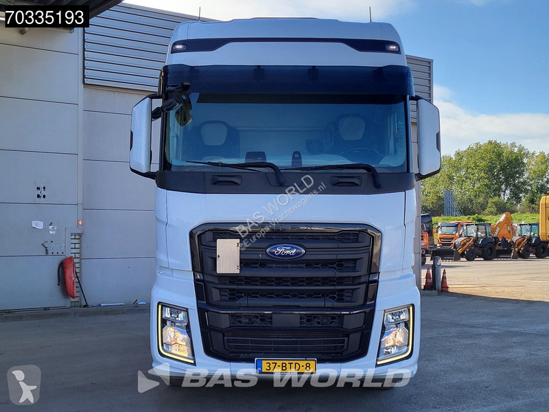 Тягач Ford F-Max 500 4X2 NL-Truck 2x Tanks Navi...
