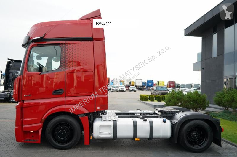 Тягач Mercedes ACTROS 1845