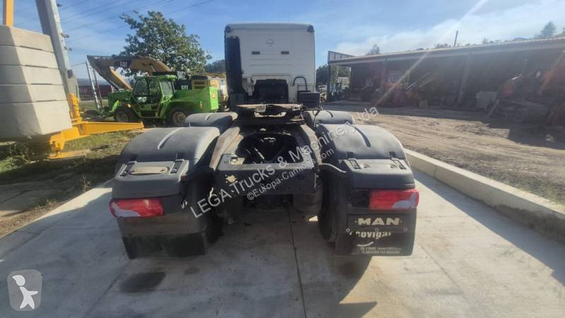 Traktor MAN 33.480