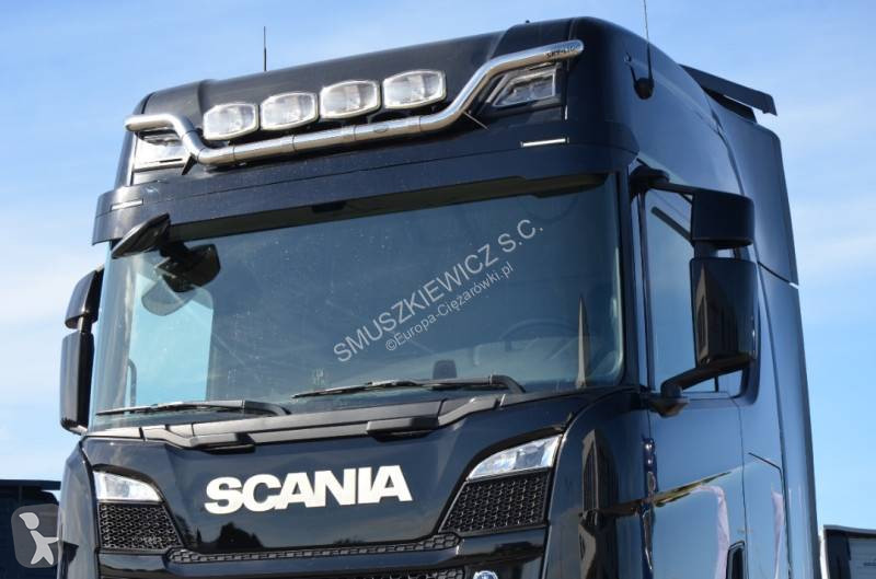 Traktor Scania 540