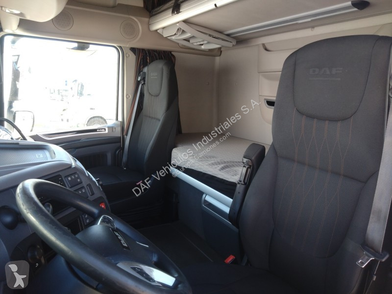 Traktor DAF 480 FT 4X2