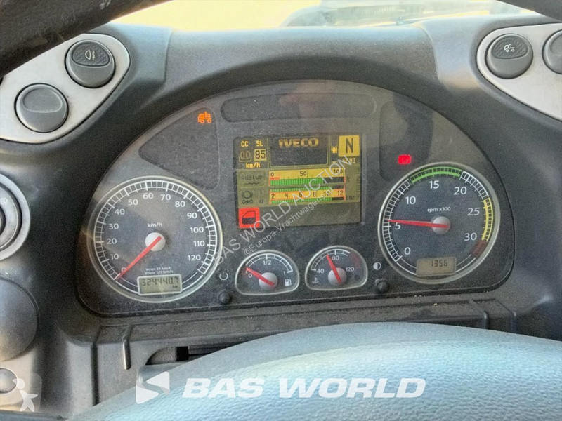 Traktor Iveco 360