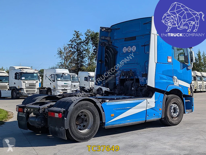 Traktor Renault T 520