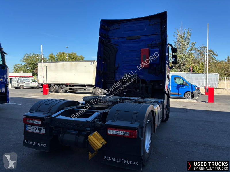 Cabeza tractora Renault