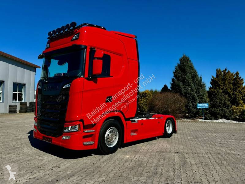 Traktor Scania 500