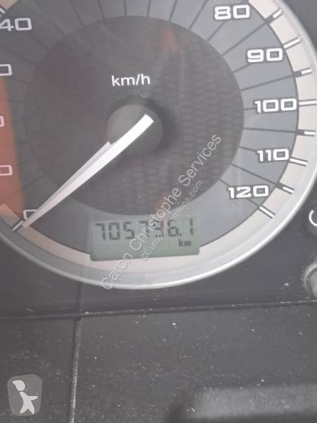 جرار Iveco 530