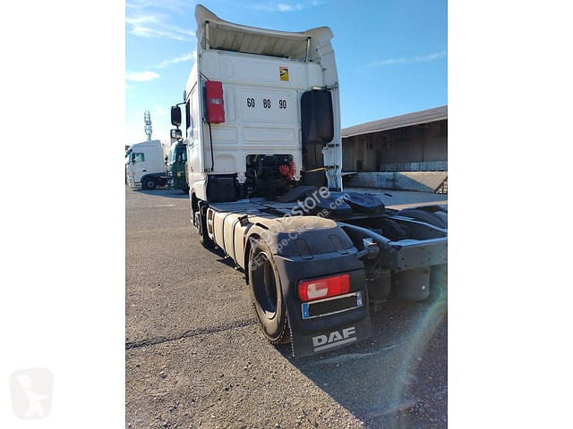Cabeza tractora DAF