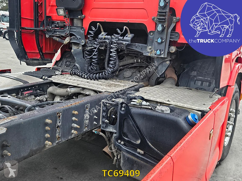 Cabeza tractora Scania