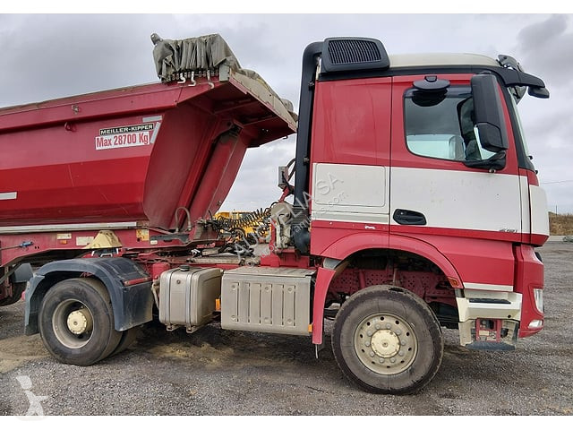 Cabeza tractora Mercedes 2051 AS