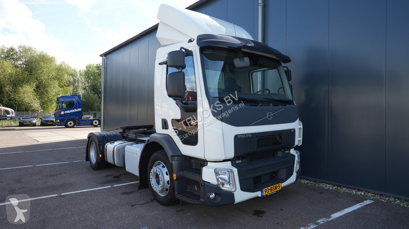 Traktor Volvo FL260 DAYCABIN TERMINAL TRACTOR...