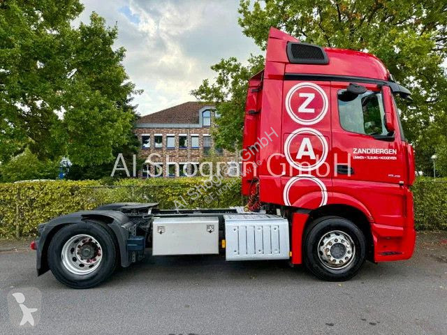 Влекач Mercedes 1845 Big Space/Standklima/Euro6