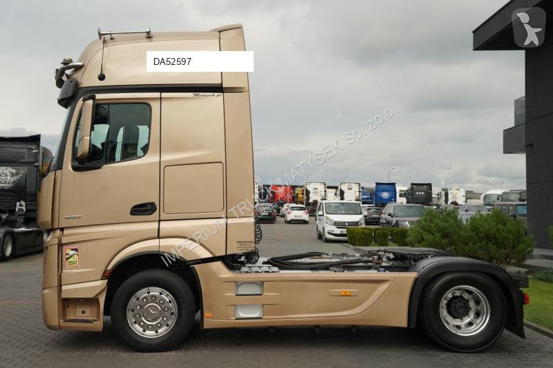 Влекач Mercedes ACTROS 18 53 / BIG SPACE /...