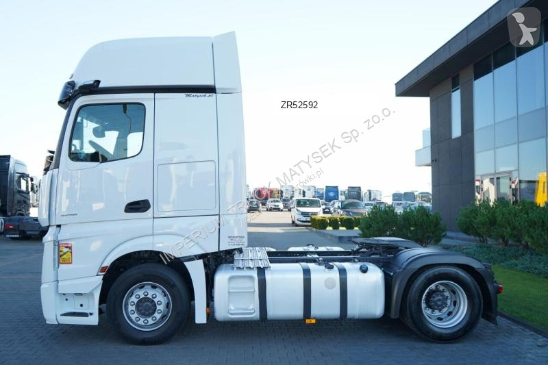 Влекач Mercedes ACTROS 18 48 / MP5 / GIGA SPACE...