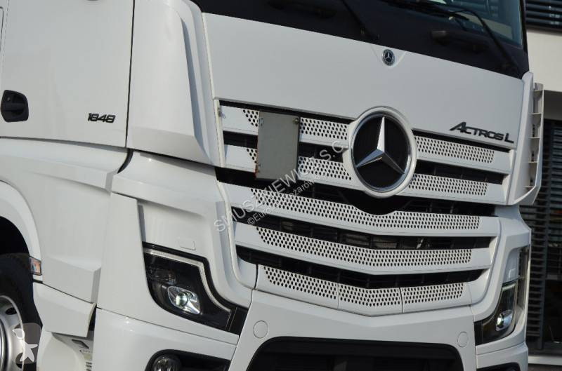 جرار Mercedes