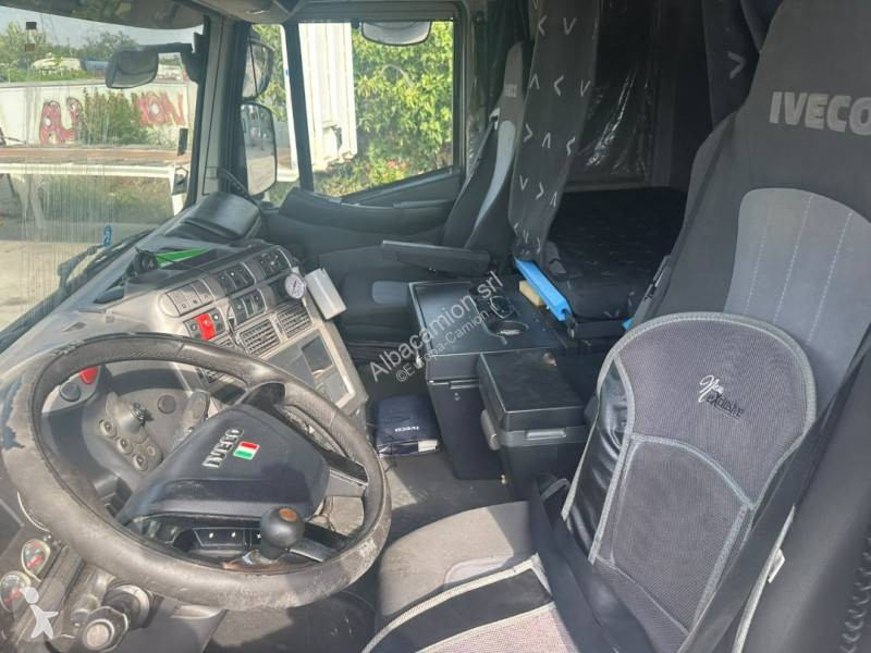 Ťahač Iveco 500