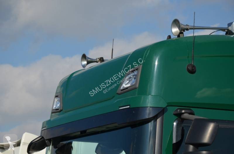 Cap tractor Scania 450
