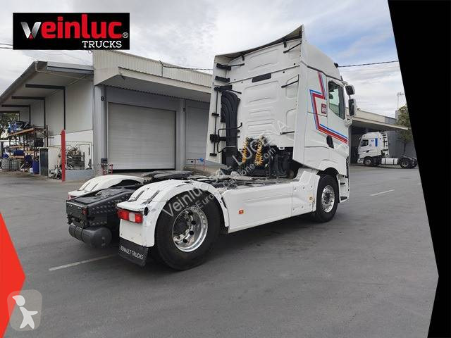 Renault 520 T4X2 E6 tractor unit