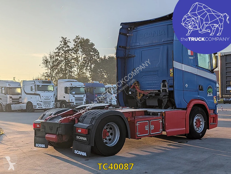 Scania 520 tractor unit