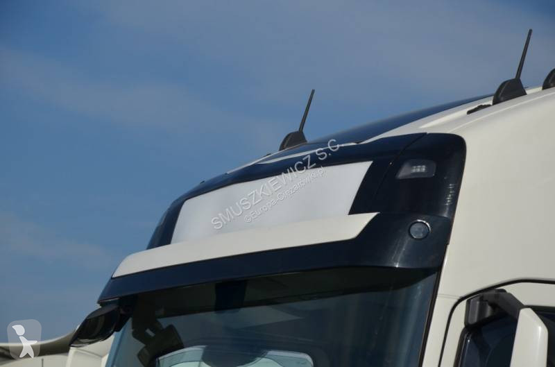 Tahač Volvo 500 Globetrotter XL