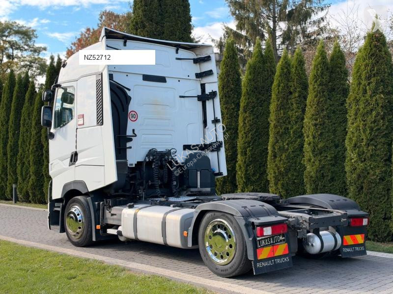 Renault T 520 tractor unit