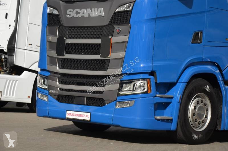 Scania 450 tractor unit