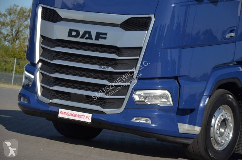 DAF 530 tractor unit