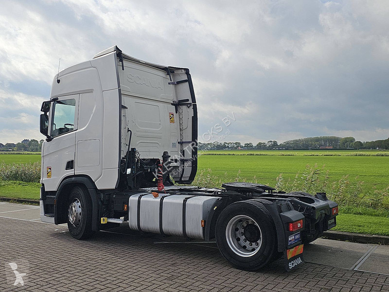 Scania 410 tractor unit