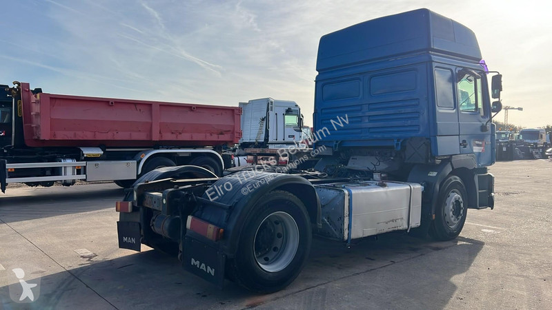 MAN (6 CYLINDER) tractor unit