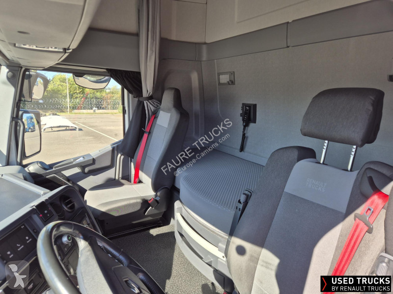 Renault  tractor unit