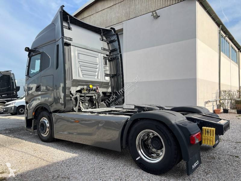 Iveco 500 tractor unit