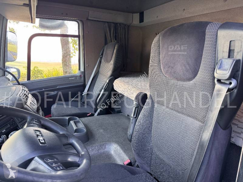 DAF 440 tractor unit