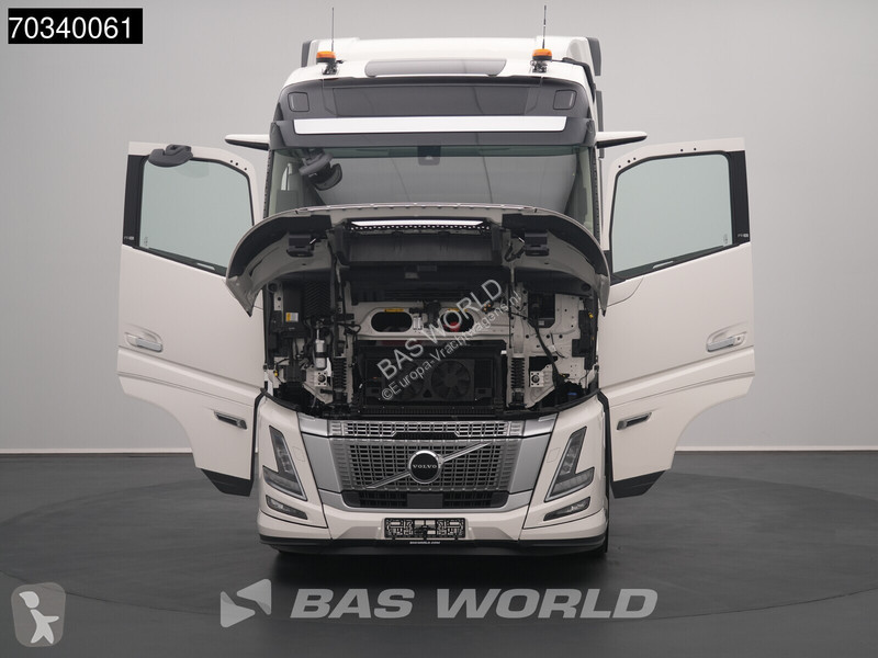 Tahač Volvo 700 FH 4X2 NEW! Retarder 2xTanks...