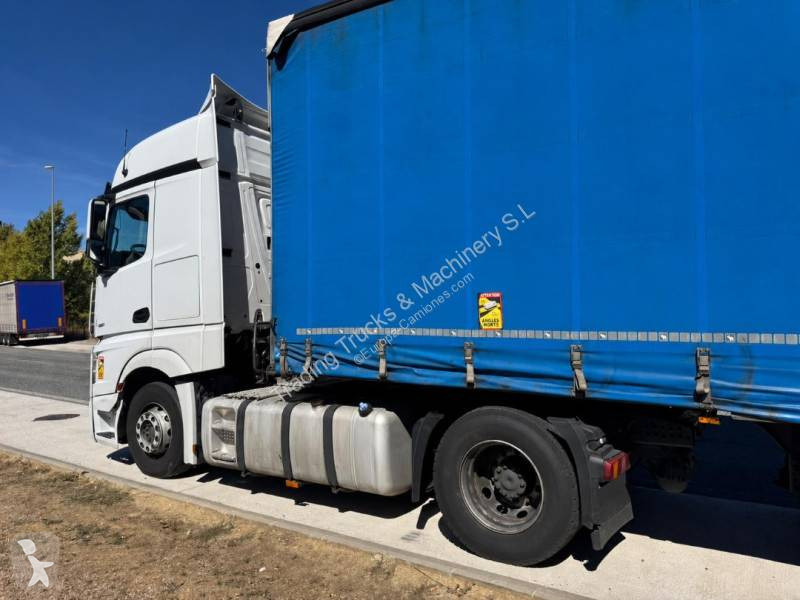 Mercedes 1851 tractor unit